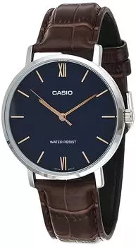 Аналоговые часы Casio Minimal Blue Dial Brown Leather Band с кварцевым механизмом MTP-VT01L-2B, мужские, серебристого цвета, механизм OneSize. серебряный
