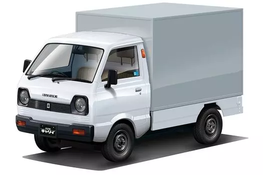Aoshima Bunka Kyozaisha The Model Car Series Suzuki ST30 Carry Panel Van 1979 Пластиковая модель 1/24 № 79