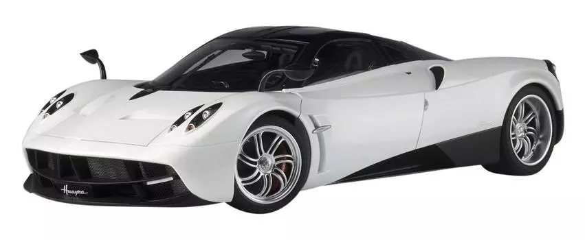 AUTOart Pagani Huayra Белый 1/12