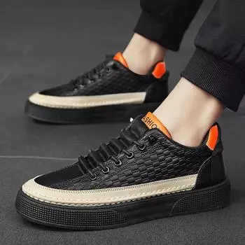 Autumn men s one-pedal board shoes low-top lightweight and comfortable casual shoes fashion versatile Korean version trendy fashion men s shoes 39