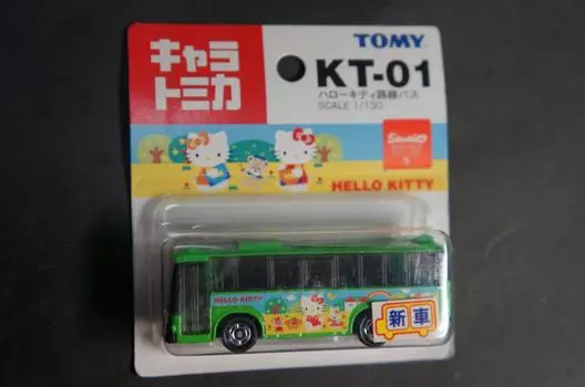 Автобус Chara Tomica Hello Kitty KT-01 (волдырь)