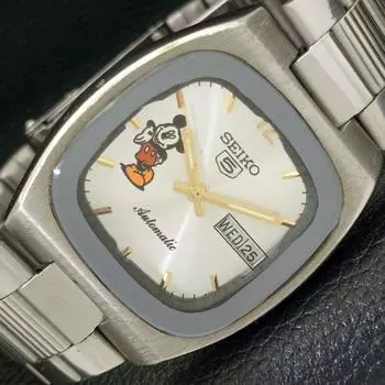 Б/У оригинальные винтажные часы SEIKO 5 AUTOMATIC JAPAN MENS SILVER DIAL a433703-2 R118-a433703