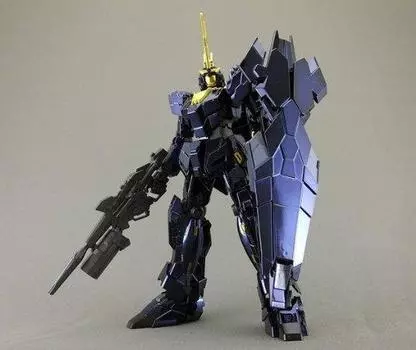 Bandai HG 1/144 RX-0 [N] Единорог Гандам Юнит 2 Банши~и-Норны (Режим единорога) Версия с титановым покрытием.