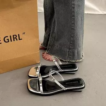 Beautiful temperament cool slippers women s summer high sense outer wear fashionable new go out flat silver slippers 35 серебряный