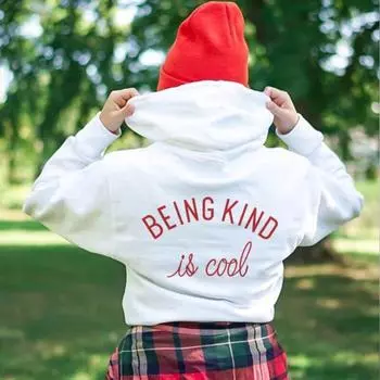 BEING KIND Is Cool толстовки с капюшоном модные топы с буквенным графическим принтом зимние толстовки унисекс Прямая доставка S белый
