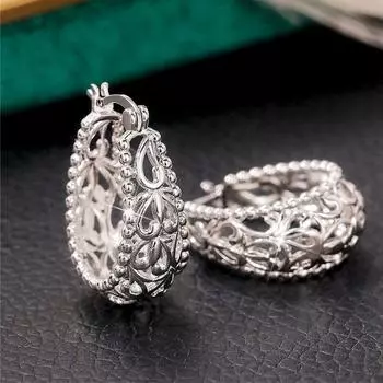 BELLA BOX Wind Ретро резные полые серьги с узором, европейские и американские преувеличенные серьги с пряжкой для банкета и свадьбы, лоза a pair серебряный