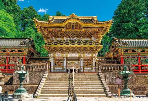 BEVERLY in BEVERLY 500 Small Jigsaw Puzzle Nikko Toshogu Shrine Yomeimon Gate x 38 [Made Japan] (26 cm) 500S-011