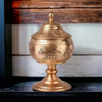 Большая медная сахарница на старинной ножке с цветком розы