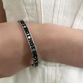 Браслет-браслет Yousheng Unisex Bravery Bangle Sun Moon Star Emboss Fearless English Decoration Enhancement Adjustable Armor Jewelry Couple Bracelet