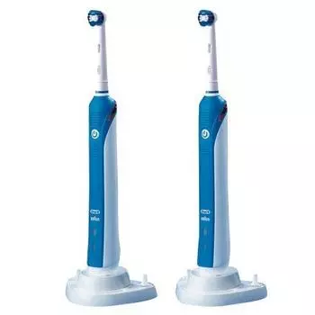 Braun electric toothbrush D205142NH