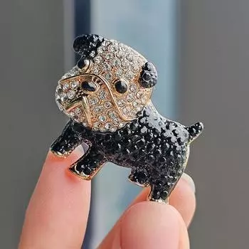 Брошь Dou Shar Pei Series с изображением черно-белого щенка в виде аксессуаров для одежды