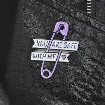 Броши «You Are Safe With Me» с булавки из твердой эмали, булавки для рюкзака, куртки, сумки, аксессуары для мужчин и женщин