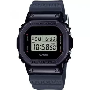 CASIO DW-5600NNJ-2JR [модель с мотивом дизайна G-SHOCK «Ниндзя»]
