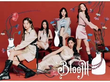 [CD+Blu-ray] Bloom First Limited Edition с книжной карточной коробкой Red Velvet AVCK-79790