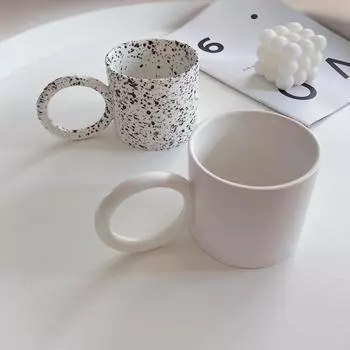 Ceramic Big Round Circle Handle Mugs Creative Personalized Cups White Black Splash-ink Milk Water Tea Kitchen Tableware Gift белый
