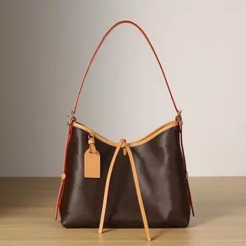 Channel Goods Carryall: Сумка-багет для круассанов - Коллекция Diamond Fortune