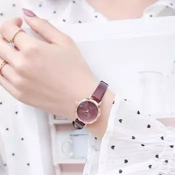 Часы New Style Ins Korean Girl Temperament Fashion Quartz Watch Светская леди Стиль Пояс Женские часы