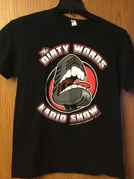 Черные футболки унисекс на радиошоу The Dirty Words S