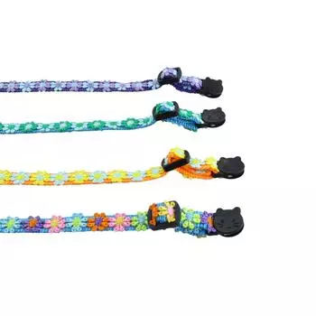 Classic Cat Collar Adjustable Lace Flower Pet Collar with Bell & Flower Pendant,Quick Release Buckle To Prevent Choking,for Cats & Puppy