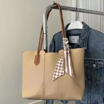 Commuting PU Leather Shoulder Bag Large Capacity New Design Tote Bag Retro Underarm bag Outdoor