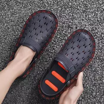 Cool slippers couple new hole shoes men s non-slip bag head beach shoes women s sandals outdoor slippers men s fashion 39