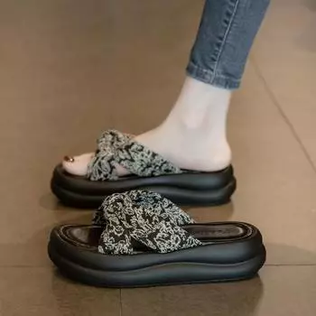 Cool slippers women s summer wear new with skirt platform beach sandals fashionable pregnant women s one-word drag 35
