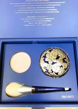 Cosme Decorte Marcel Wanders Collection Face Powder X Limited Release Product синий