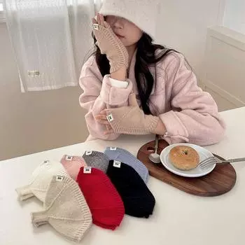 Creative Half Gloves Warm Winter Shell Gloves Fashion Conch Knitted Gloves Girls бежевый