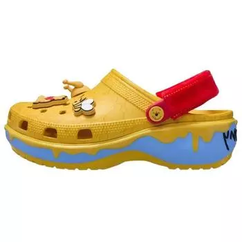 Crocs Кроссовки женские Disney x Classic Platform Clog Winnie The Pooh желтые 211092-90H 34-35