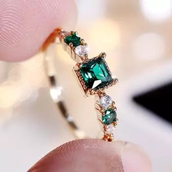 Cut Green Zircon Simple Wedding Rings For Women Minimalist Gold Color Finger Ring Fine Jewelry Wedding Party ADM 5