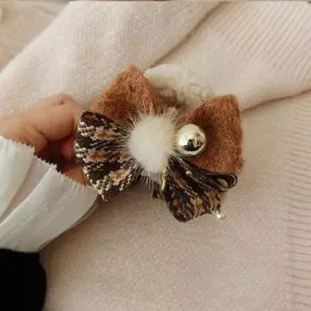 Cute Bow Christmas Hair Claw Tassel Grab Clip Winter Plush Claw Clip Ponytail Holder Headdress Christmas Shark Clip Festival