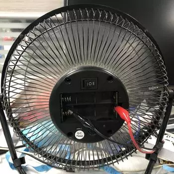 DC5V~30V 1.5V1A выходной адаптер питания для аккумулятора сменный зажим для аккумулятора кабель зажимы типа «крокодил» для LR03/LR6/LR14