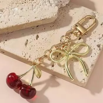 Delicious Red Cherry Keychain Summer Fruits Cherries Pendant Keyring For Women Men Jewelry Bag Accessories Gift 2024