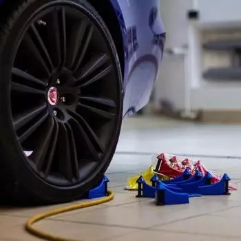 Detailing Tire Hose Guide Preventing Pressure Washer Hose Stuck Under The Tires чёрный