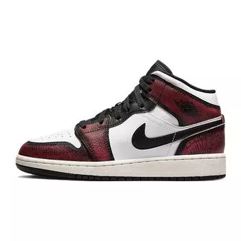Детские кроссовки Air Jordan 1 Mid SE GS Wear-Away White Black Sail FB0568-006 39