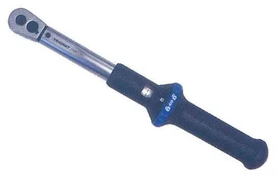 Динамометрический ключ SIGNET Drive 71008 1/4 5-25 НМ серебряный