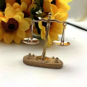 DIY Craft Simulation Balance Scale Mini Justice Scale Model Balance Toy Model House Accessories медный