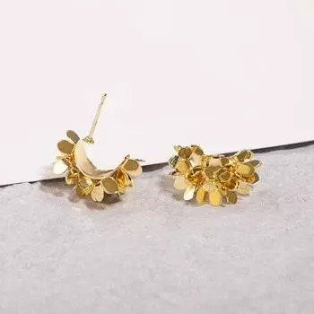 Exaggerated Flower C-Shaped Earrings For Women Retro Zinc Alloy Style Stud Earring Light Luxury European And American Jewelry