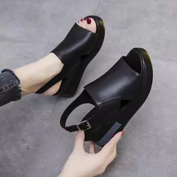 fashion Comfortable Fashion Muffin Thick Bottom Slope Heel Women s Sandals Back Empty Snap Sandals Large Size Light Sandals 2024 36 чёрный