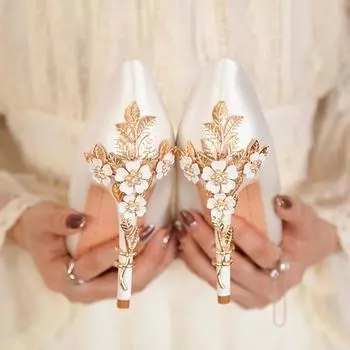 fashion Light Luxury Sexy Women s Fashion Metal Flower Stiletto High Heel Pointed Toe Satin Women s Exquisite High Quality Single Shoes 34 чёрный