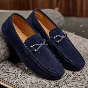 Fashion NEW Men s Loafers Comfortable Flat Casual Shoes Men Breathable Slip-On Soft Leather Driving Shoes Moccasins 2019 New 6.5 красный