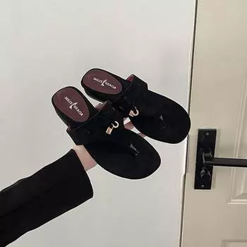 Fashion versatile, loose feeling full of retro flip-flops women s summer new toe high-end sandals 35