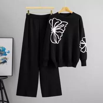 Fashionable Autumn and Winter Round-neck Contrasting Color Floral Line Knitted Fashion Top and Wide-leg Long Pants One Size