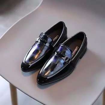Fashionable Low Heeled Student Performance Shoes 21