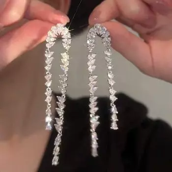 Flash Luxury Water Drop Zircon Long Fringe Earrings 925 Silver Needle Stud Earrings Niche Design High-Grade Earrings Slimming Silver