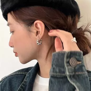 French croissant bag high-end earrings niche design simple and versatile earrings silver needle fashion jewelry women 925 silver needles