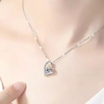 GemChic женское ожерелье с подвеской в форме сердца, инкрустированная цирконом, модная простая цепочка на ключицу, подарок на день рождения, Рождество, ювелирное изделие