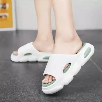 Green Spring Mans Bathing Slippers Sandals On The Post Shoes Sneakers Luxury Brand Sports Loafter Importers Wide Fit 35