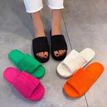 Hairy Slippers for Women, Flat Bottomed and Thick Soled, Worn Externally 35 белый