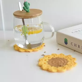Hand-knitted Sunflower Round Coasters INS Floral Crochet Coaster Reusable Insulation Pads Woven Coffee Cup Pad Decoration